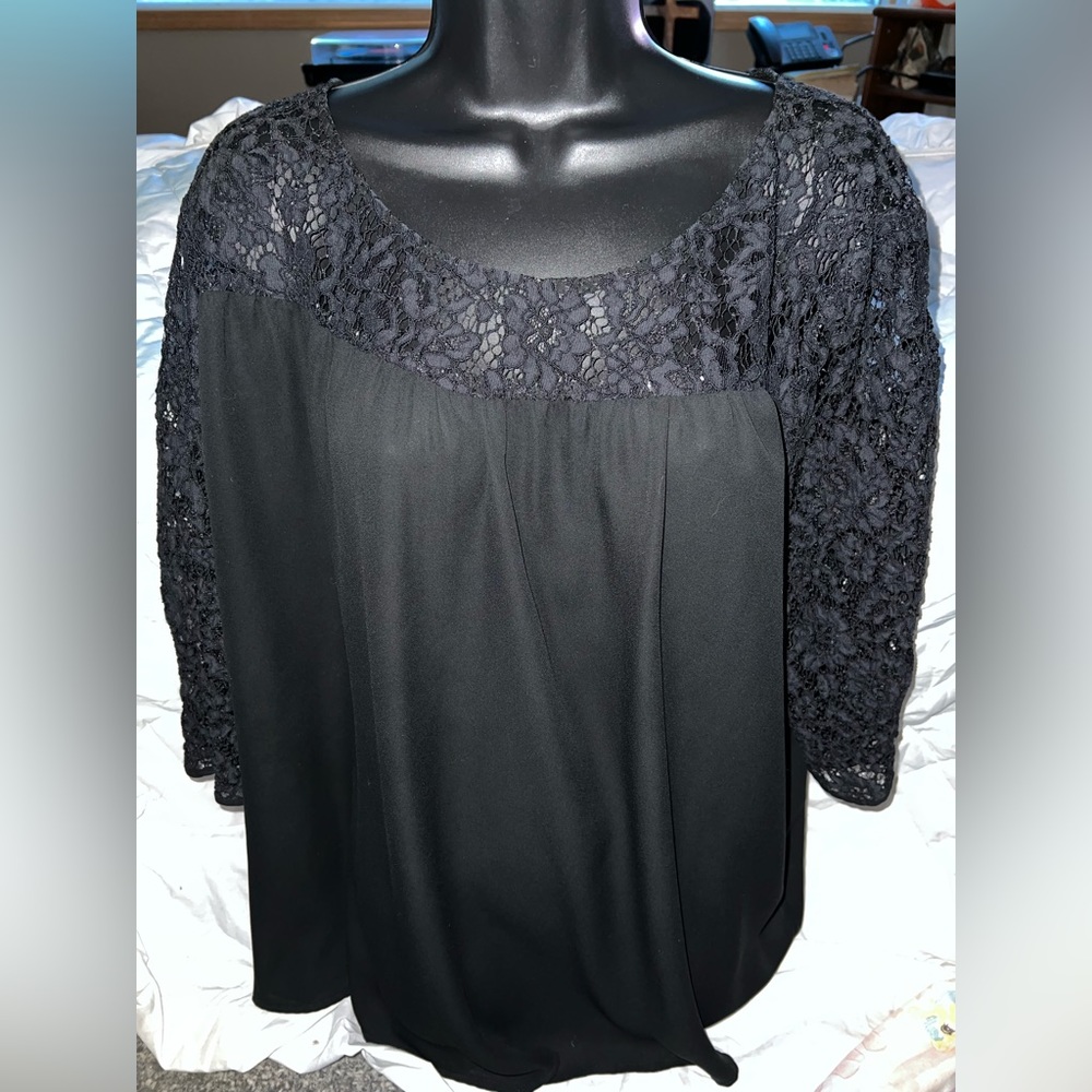 Anne Klein Sloane & Sadie Lace Blouse